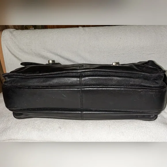 Vintage Coach double turn lock laptop briefcase.0532